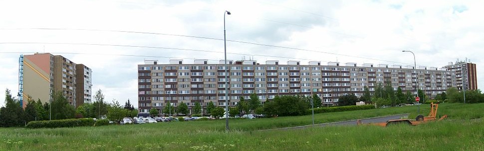 Panelové byty v pražských Petrovicích - ideální lokalita pro manžele Svobodovy.